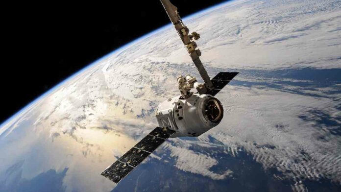 Kecepatan Orbit Satelit Berikut Penjelasan Selengkapnya 696x392 1
